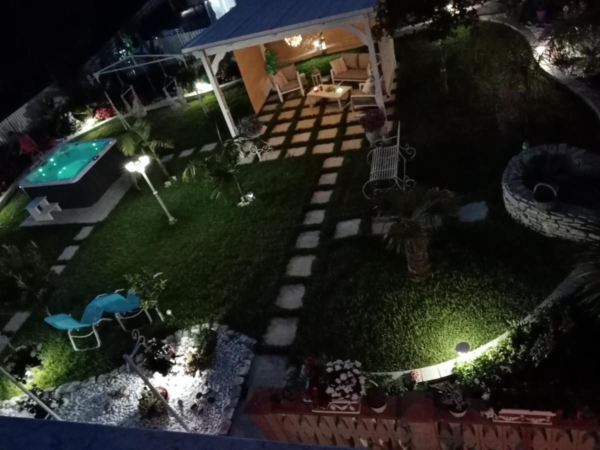 אגרופולי B&B Villa Antonio Loreto מראה חיצוני תמונה