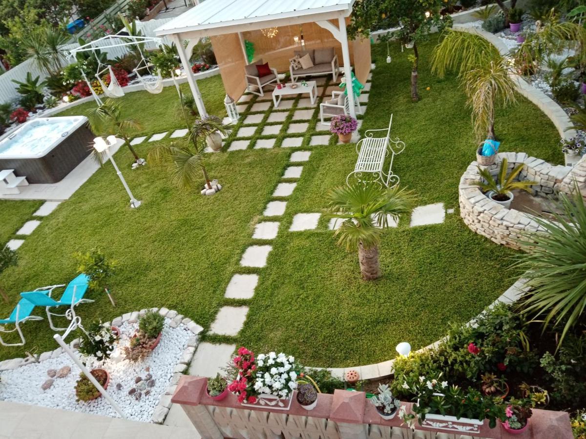 אגרופולי B&B Villa Antonio Loreto מראה חיצוני תמונה