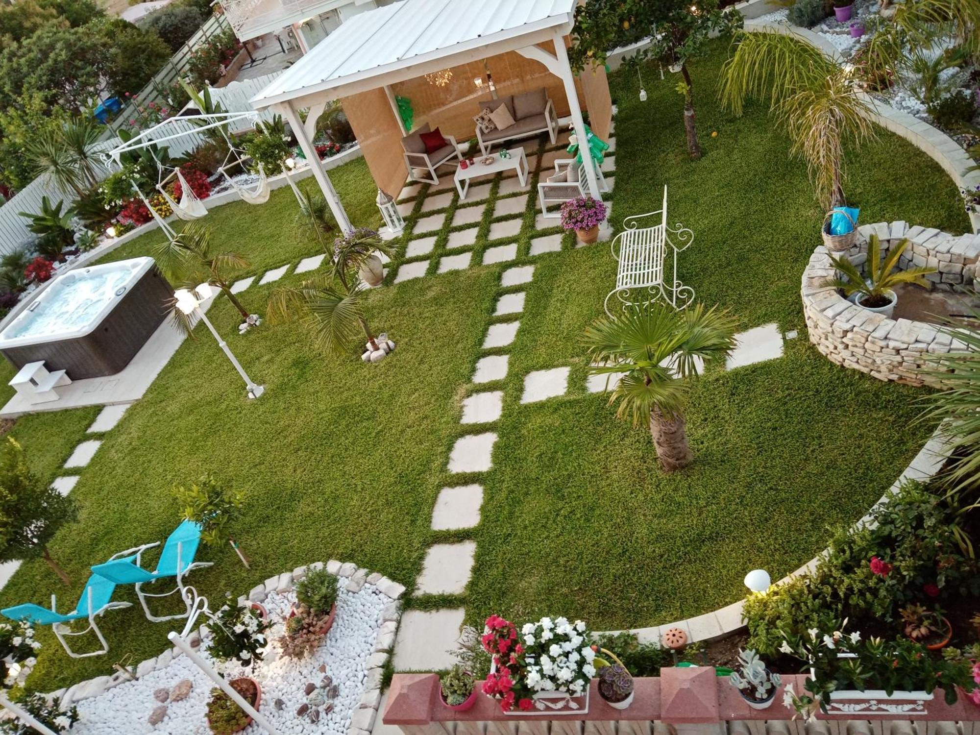 אגרופולי B&B Villa Antonio Loreto מראה חיצוני תמונה